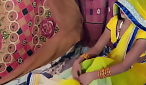 Indian Super Hot Newly Married Couple Sex In Yellow Saree Clear Hindi Audio Desi Video www japanese xnxx videos com
